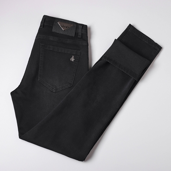 ブランドジーンズ側面デザイン